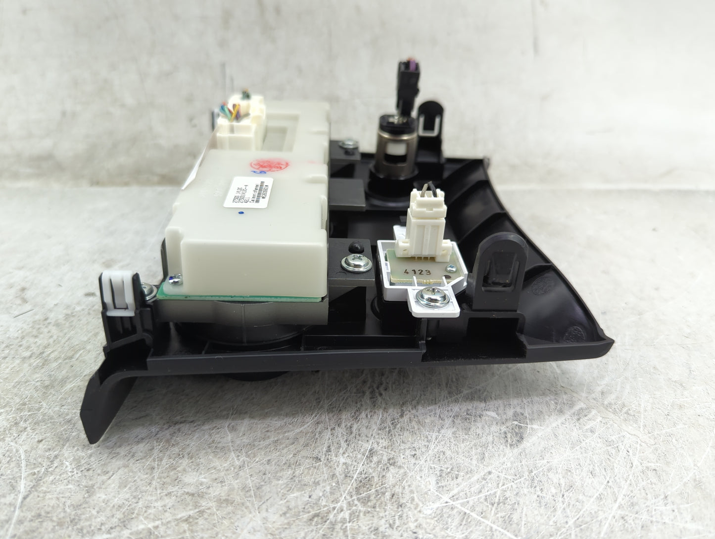 2011-2015 Nissan Rogue Climate Control Module Temperature AC/Heater Replacement P/N:27500 1VL0C 27500 1VL0C-A Fits OEM Used 