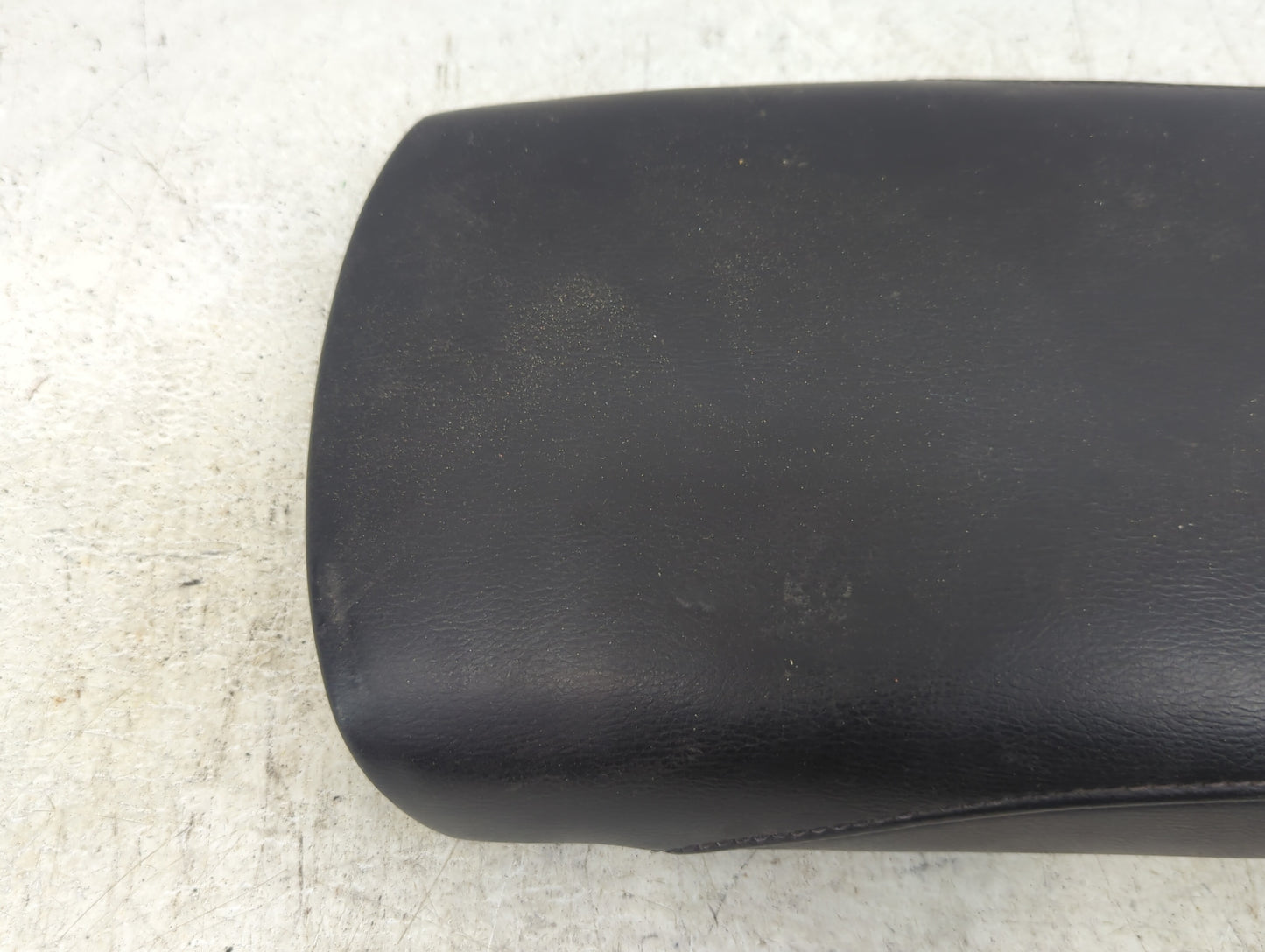 2014-2016 Nissan Rogue Center Console Armrest Cover Lid Fits Fits 2014 2015 2016 OEM Used Auto Parts - Oemusedautoparts1.com