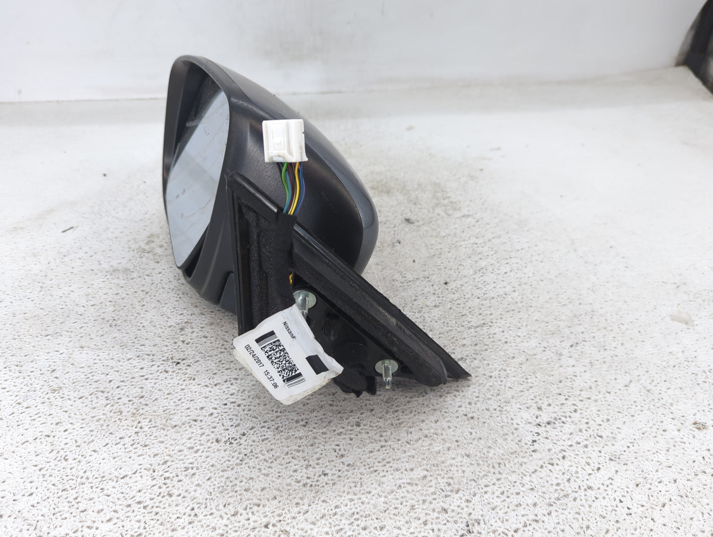 2014-2016 Nissan Rogue Driver Side View Mirror - Left Door Mirror OEM Used - Oemusedautoparts1.com