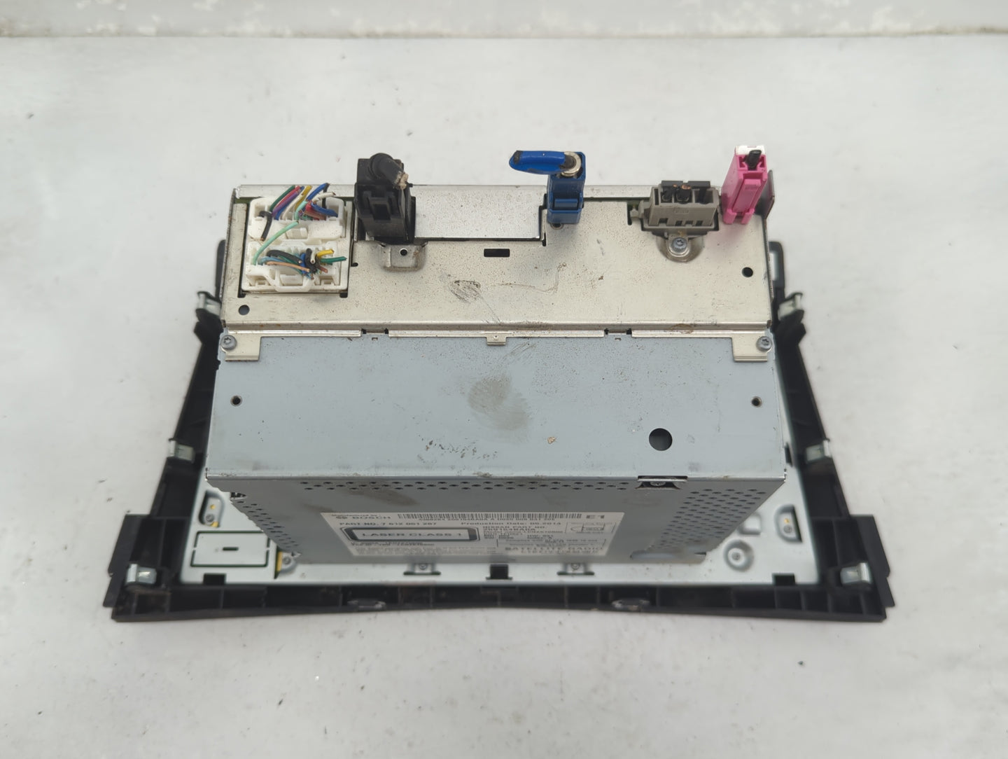 2014-2015 Nissan Rogue Radio AM FM Cd Player Receiver Replacement P/N:259154BA0A Fits Fits 2014 2015 OEM Used Auto Parts - O