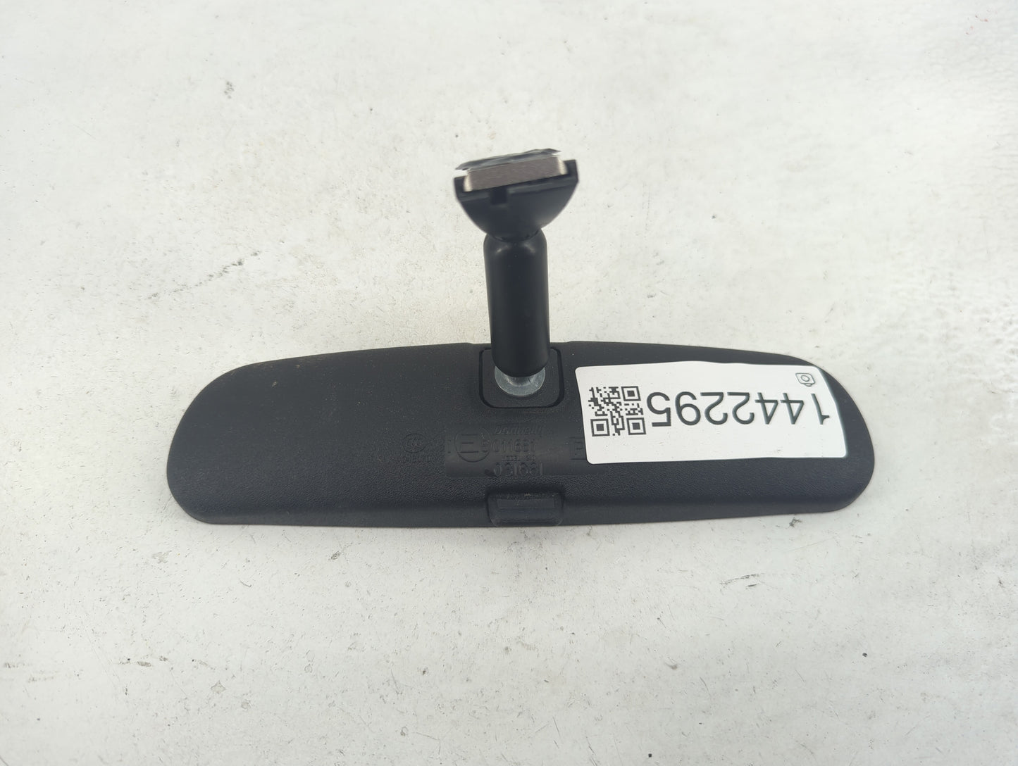 2014-2022 Nissan Rogue Interior Rear View Mirror Replacement OEM P/N:8011681 03681 Fits OEM Used Auto Parts - Oemusedautopar