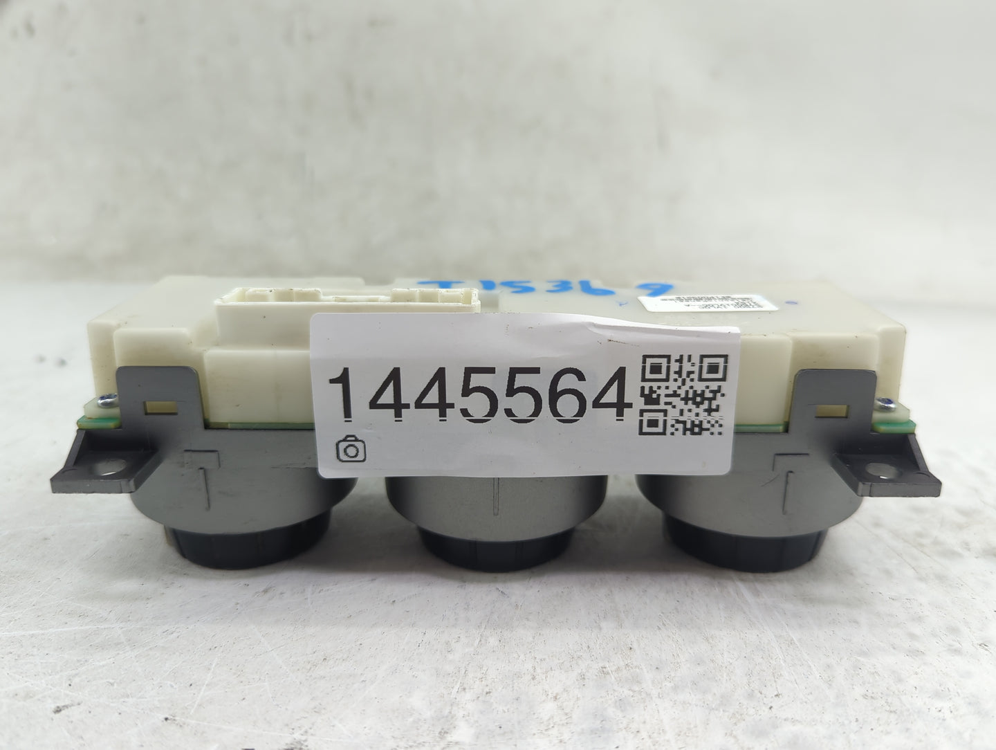 2011-2015 Nissan Rogue Climate Control Module Temperature AC/Heater Replacement P/N:275001VL0C 275001VL0C--A Fits OEM Used A