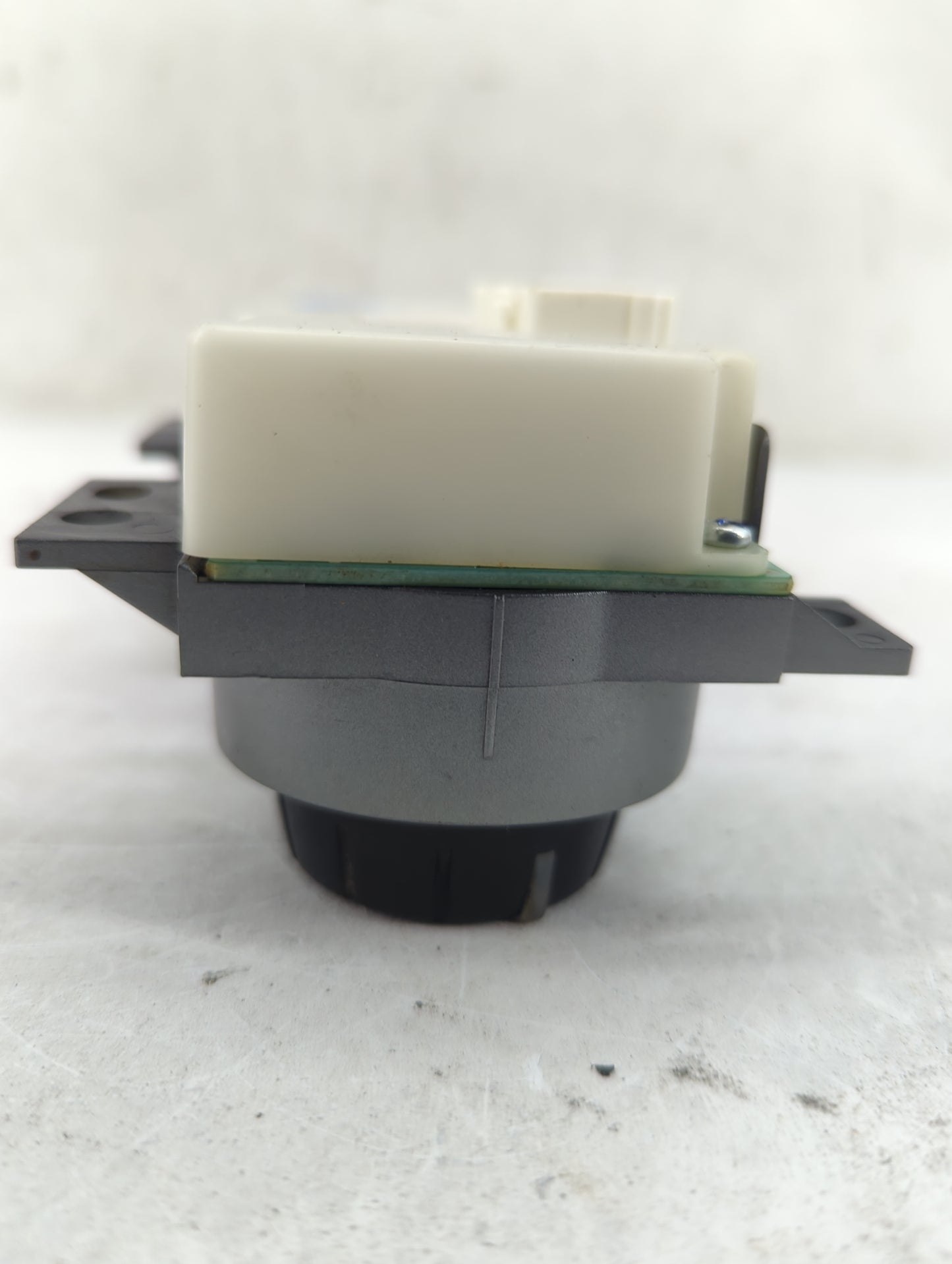 2011-2015 Nissan Rogue Climate Control Module Temperature AC/Heater Replacement P/N:275001VL0C 275001VL0C--A Fits OEM Used A