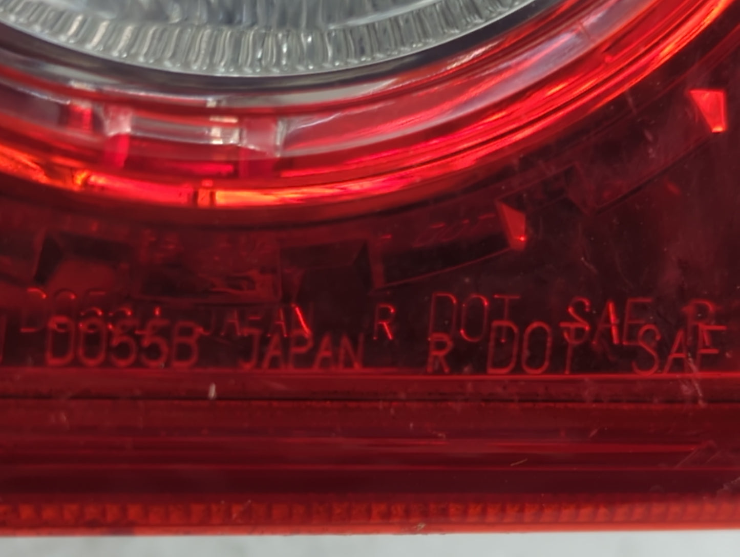 2014-2016 Nissan Rogue Tail Light Assembly Passenger Right OEM P/N:IC4108 D055B Fits Fits 2014 2015 2016 OEM Used Auto Parts