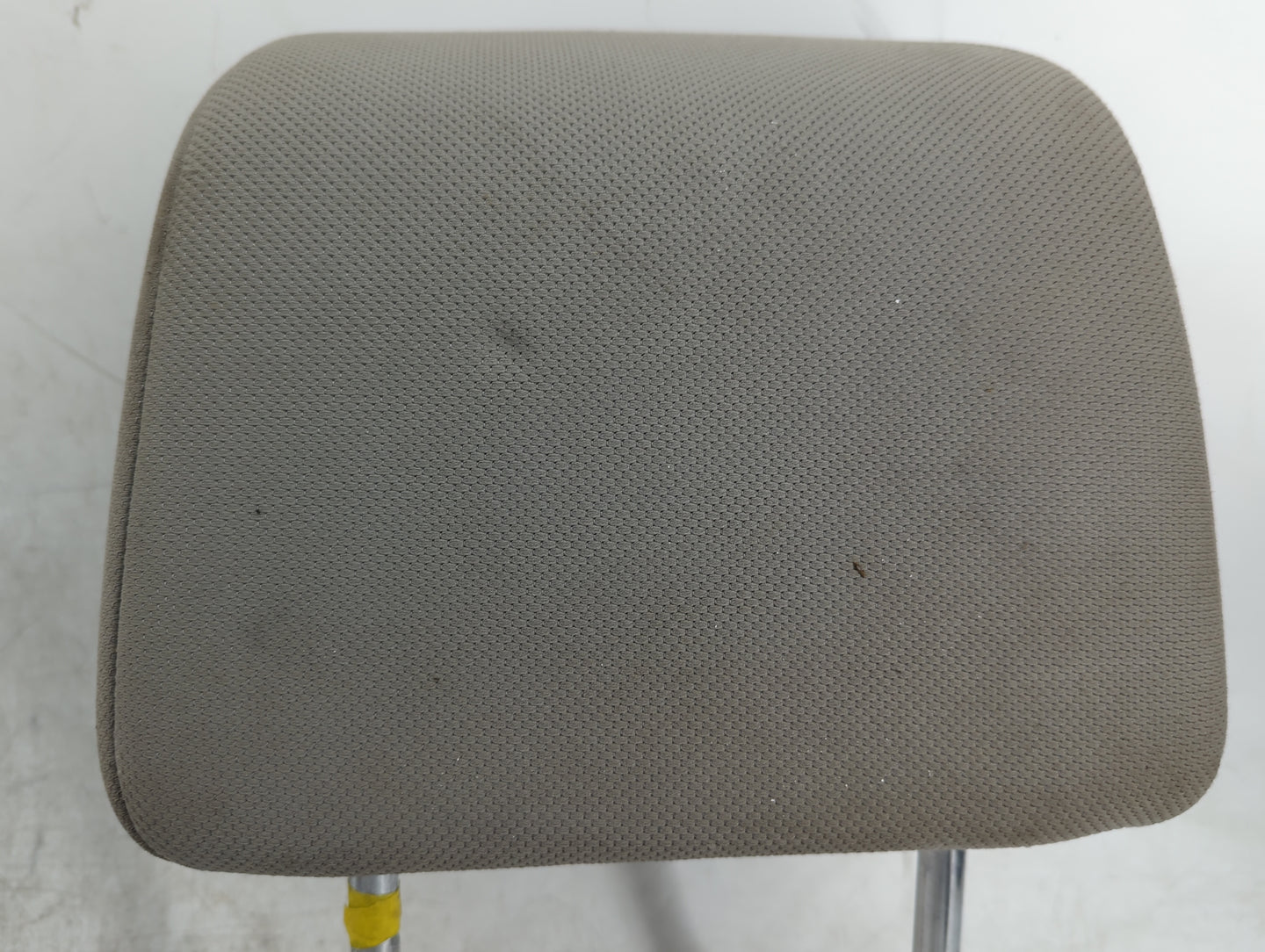2014-2015 Nissan Rogue Headrest Head Rest Front Driver Seat Gray - Oemusedautoparts1.com