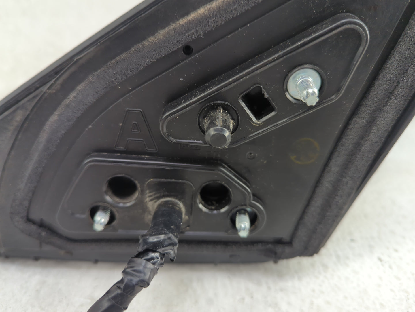 2014 Nissan Rogue Passenger Side View Mirror - Right Door Mirror OEM Used - Oemusedautoparts1.com