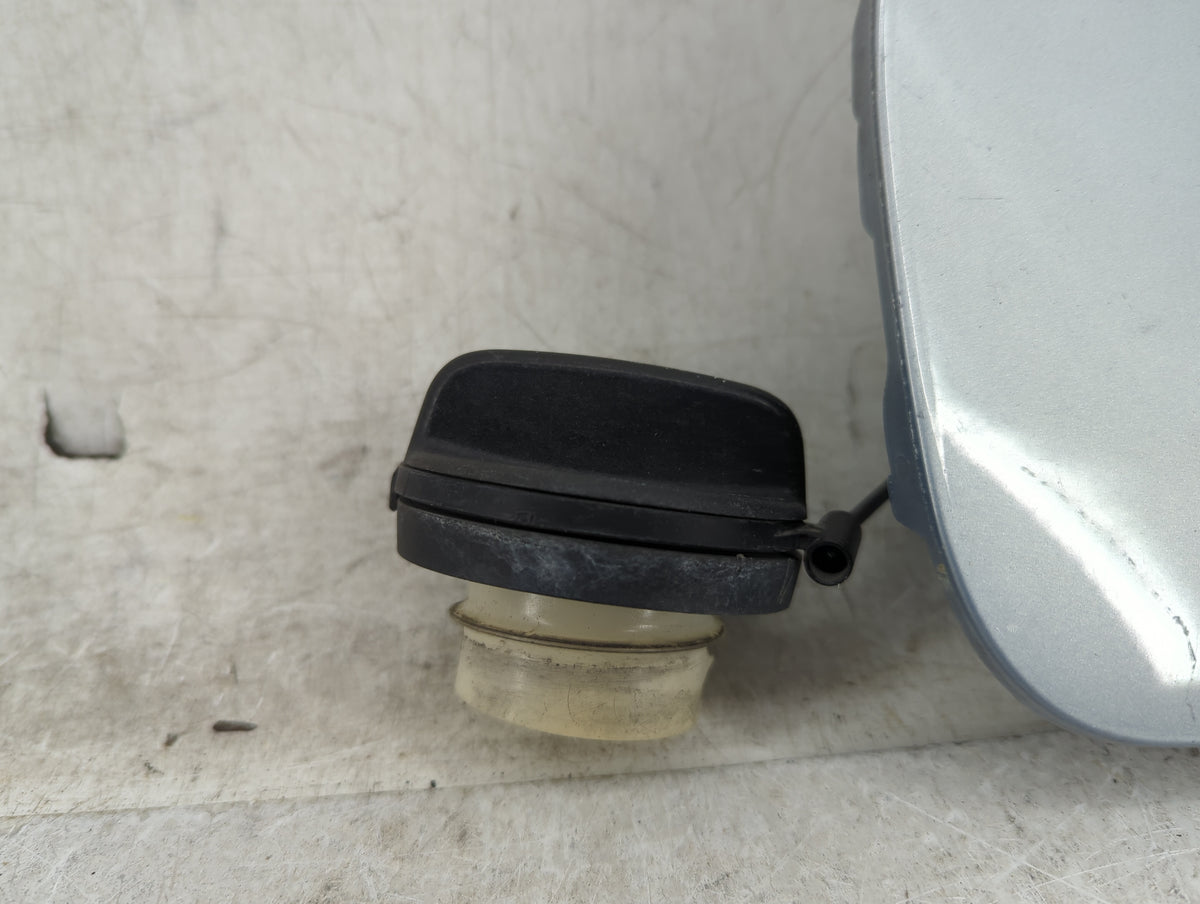 2014 Nissan Rogue Fuel Tank Door Lid Gas Tank Silver - Oemusedautoparts1.com