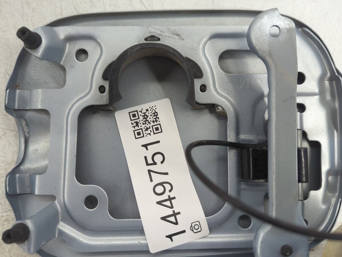 2014 Nissan Rogue Fuel Tank Door Lid Gas Tank Silver - Oemusedautoparts1.com