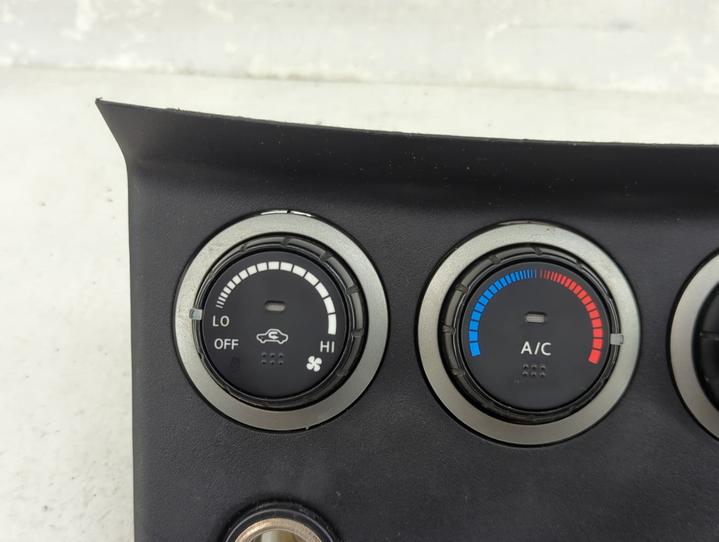 2011-2015 Nissan Rogue Climate Control Module Temperature AC/Heater Replacement P/N:27500 1VL0C Fits Fits 2011 2012 2013 201