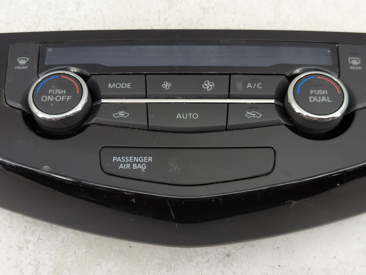 2014-2016 Nissan Rogue Climate Control Module Temperature AC/Heater Replacement P/N:27500 4BA0A Fits Fits 2014 2015 2016 OEM