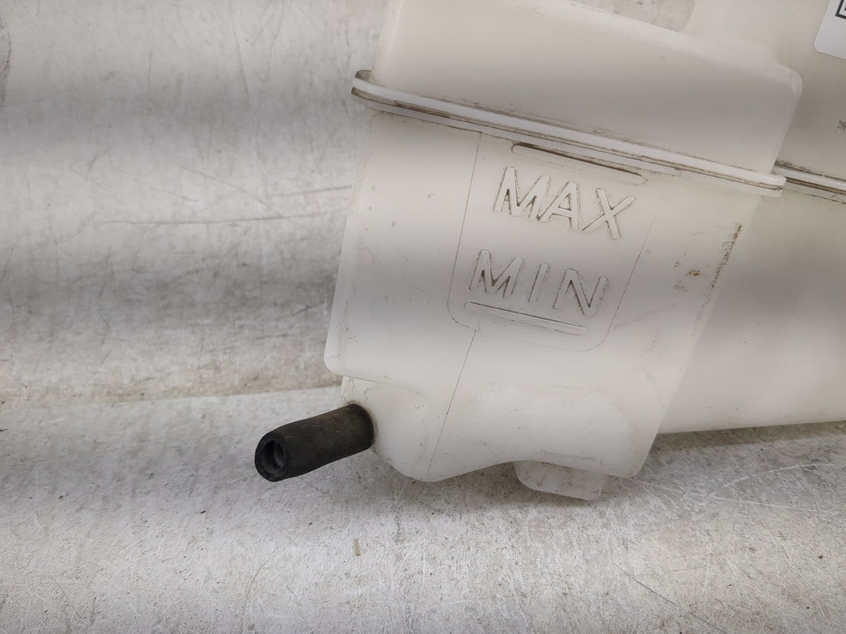 2014-2016 Nissan Rogue Windshield Washer Fluid Reservoir Bottle Oem - Oemusedautoparts1.com
