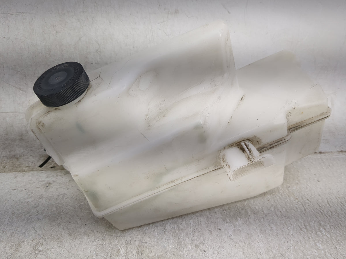 2014-2016 Nissan Rogue Windshield Washer Fluid Reservoir Bottle Oem - Oemusedautoparts1.com