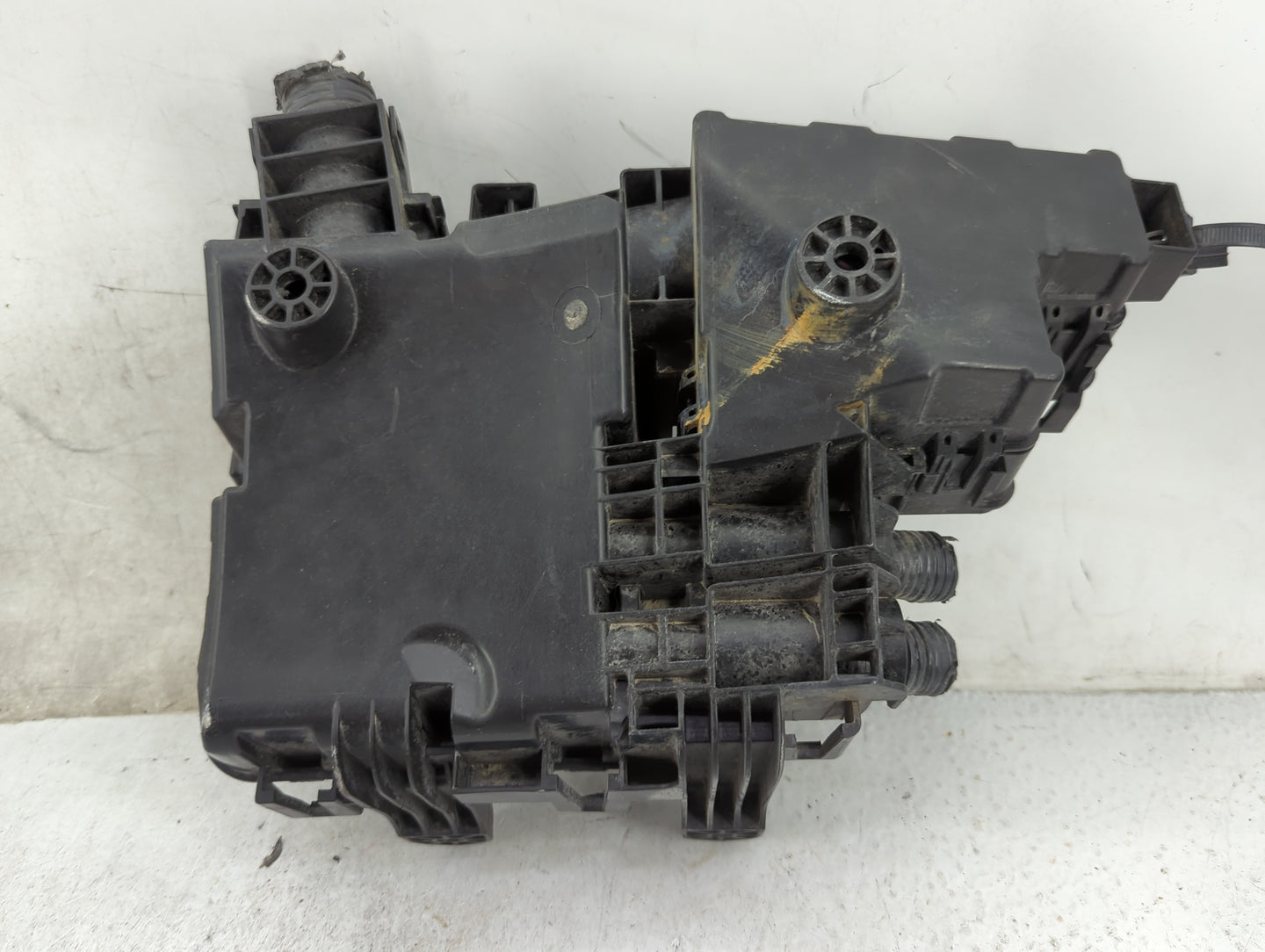 2014-2016 Nissan Rogue Fusebox Fuse Box Panel Relay Module P/N:284B74BA0A Fits Fits 2014 2015 2016 OEM Used Auto Parts - Oem