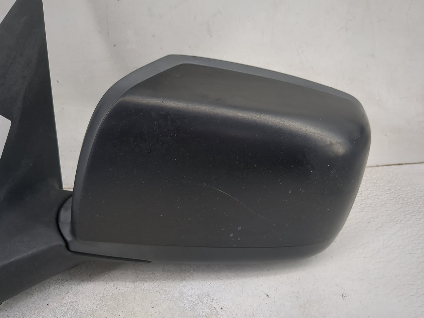 2008-2015 Nissan Rogue Driver Side View Mirror - Left Door Mirror OEM Used - Oemusedautoparts1.com