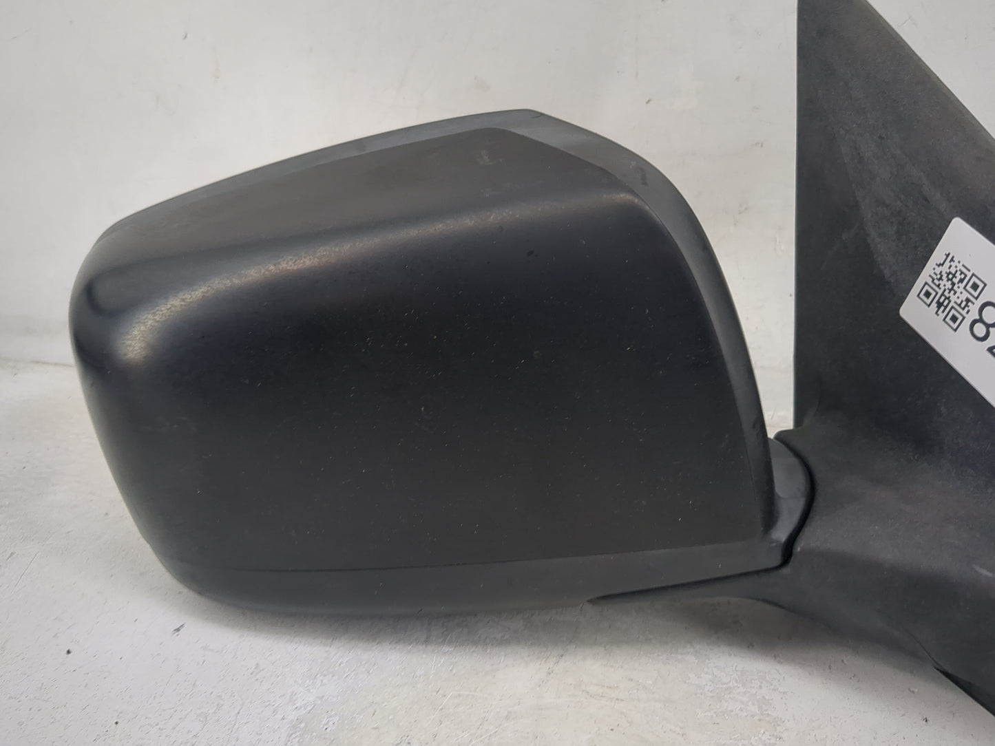 2008-2015 Nissan Rogue Passenger Side View Mirror - Right Door Mirror OEM Used - Oemusedautoparts1.com