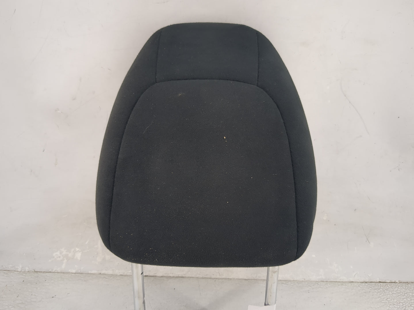 2014-2015 Nissan Rogue Headrest Head Rest Front Driver Seat Black 1472217 - Oemusedautoparts1.com