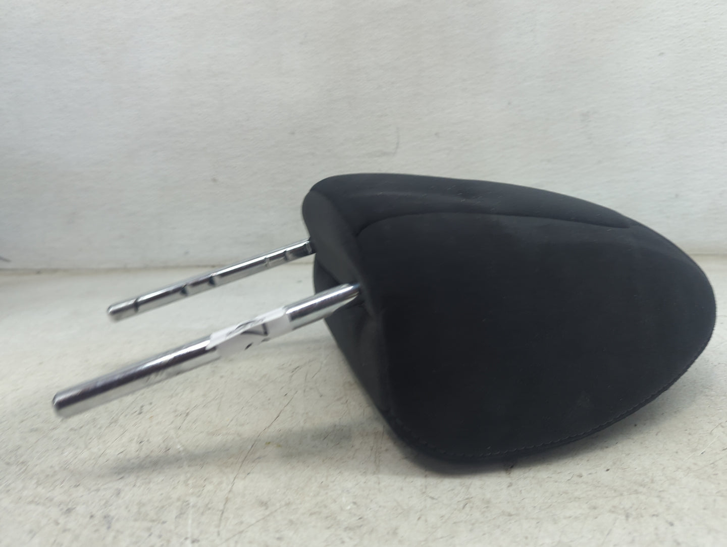 2014 Nissan Rogue Headrest Head Rest Front Driver Passenger Seat Fits OEM Used Auto Parts - Oemusedautoparts1.com