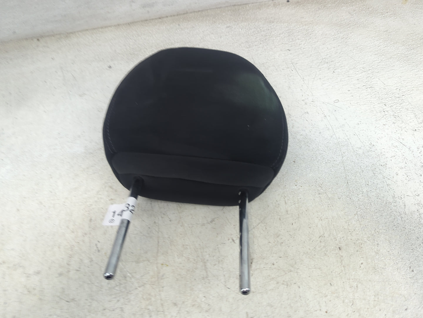 2014 Nissan Rogue Headrest Head Rest Front Driver Passenger Seat Fits OEM Used Auto Parts - Oemusedautoparts1.com