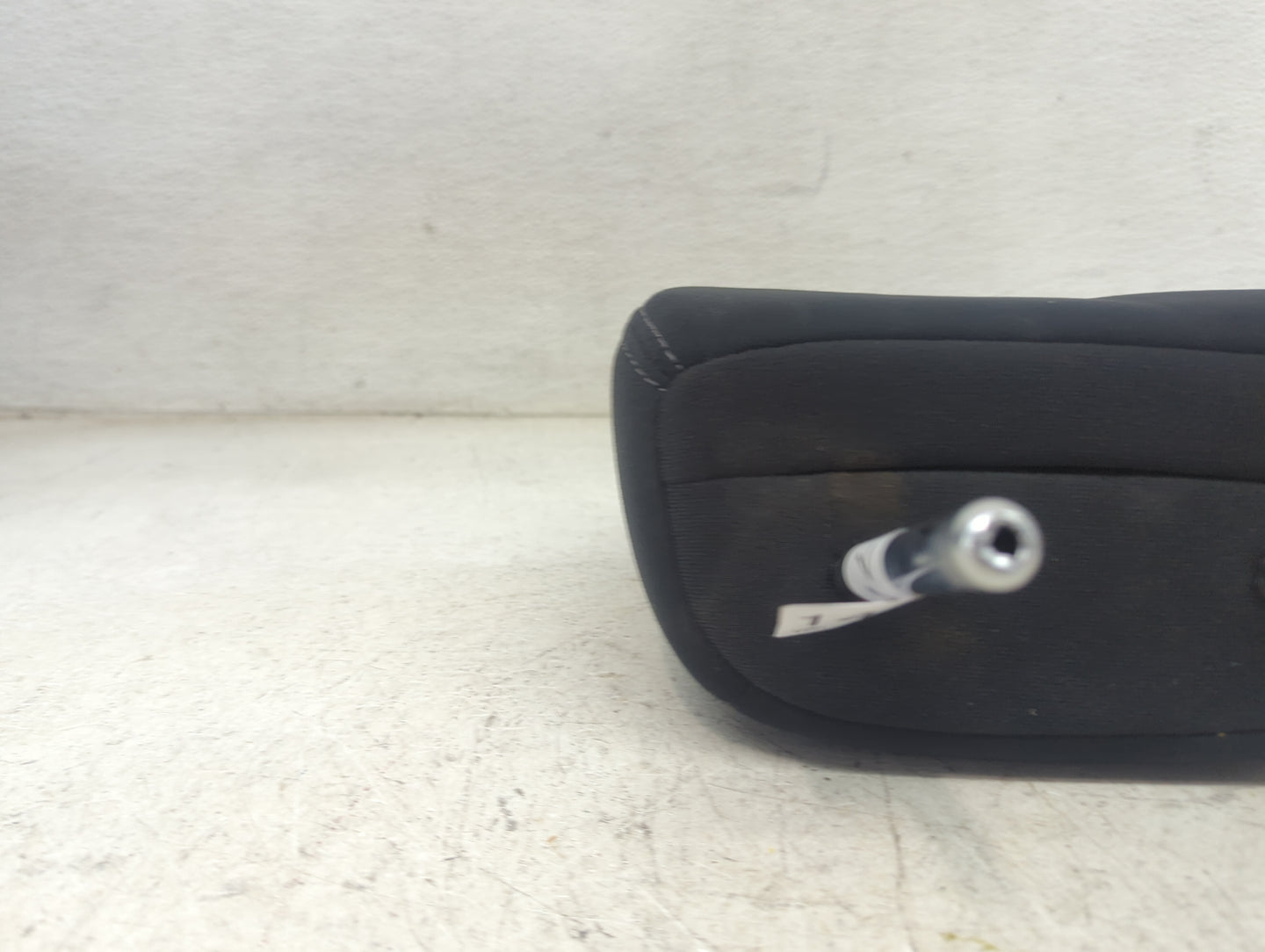 2014 Nissan Rogue Headrest Head Rest Rear Seat Fits OEM Used Auto Parts - Oemusedautoparts1.com