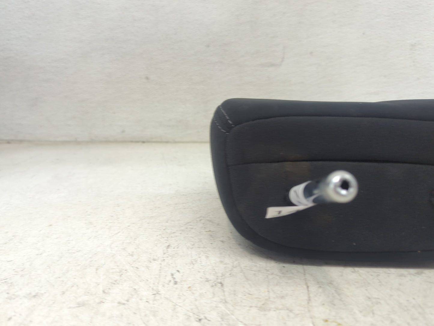 2014 Nissan Rogue Headrest Head Rest Rear Seat Fits OEM Used Auto Parts - Oemusedautoparts1.com