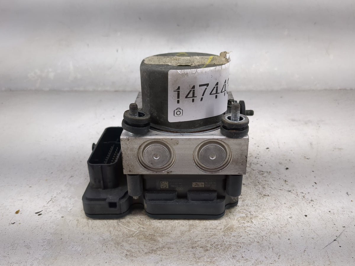 2014-2015 Nissan Rogue Anti-Lock Brake ABS Pump Module Actuator OEM P/N:47660 4BF0A 269620 Fits Fits 2014 2015 OEM Used Auto