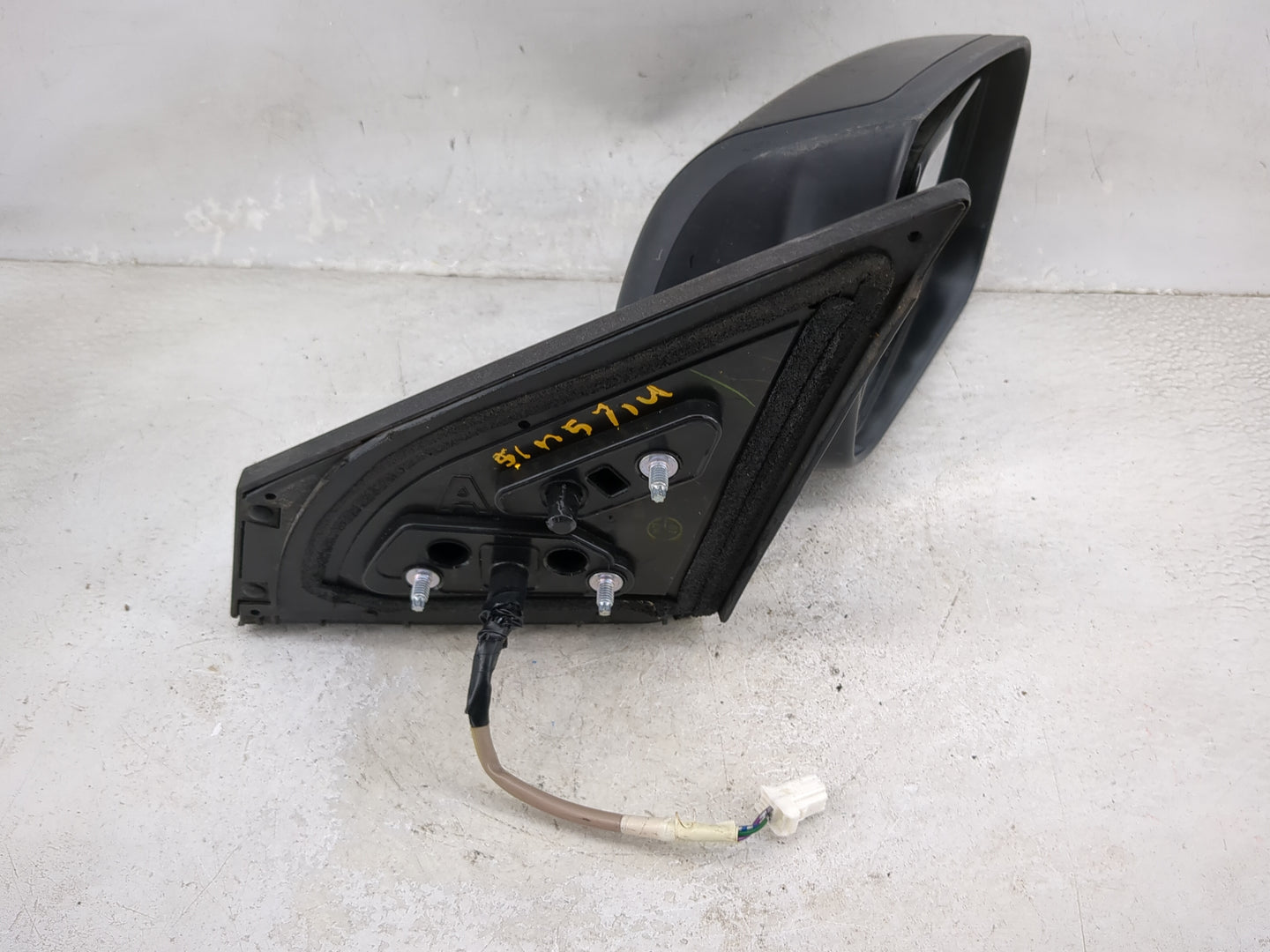 2008-2015 Nissan Rogue Passenger Side View Mirror - Right Door Mirror OEM Used - Oemusedautoparts1.com