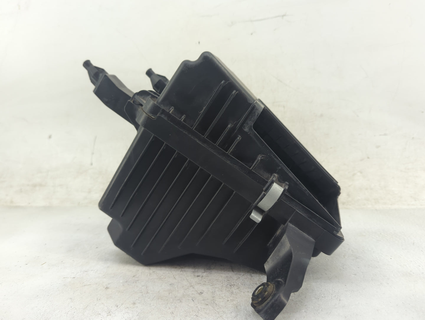 2014 Nissan Rogue Air Cleaner Intake-duct Hose Tube - Oemusedautoparts1.com
