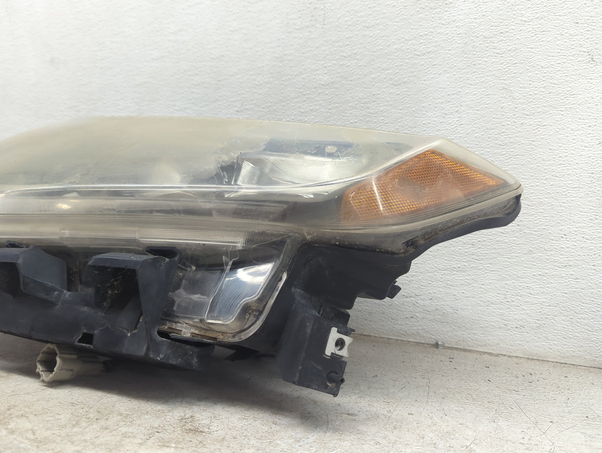 2014 Nissan Rogue Passenger Right Oem Head Light Headlight Lamp - Oemusedautoparts1.com