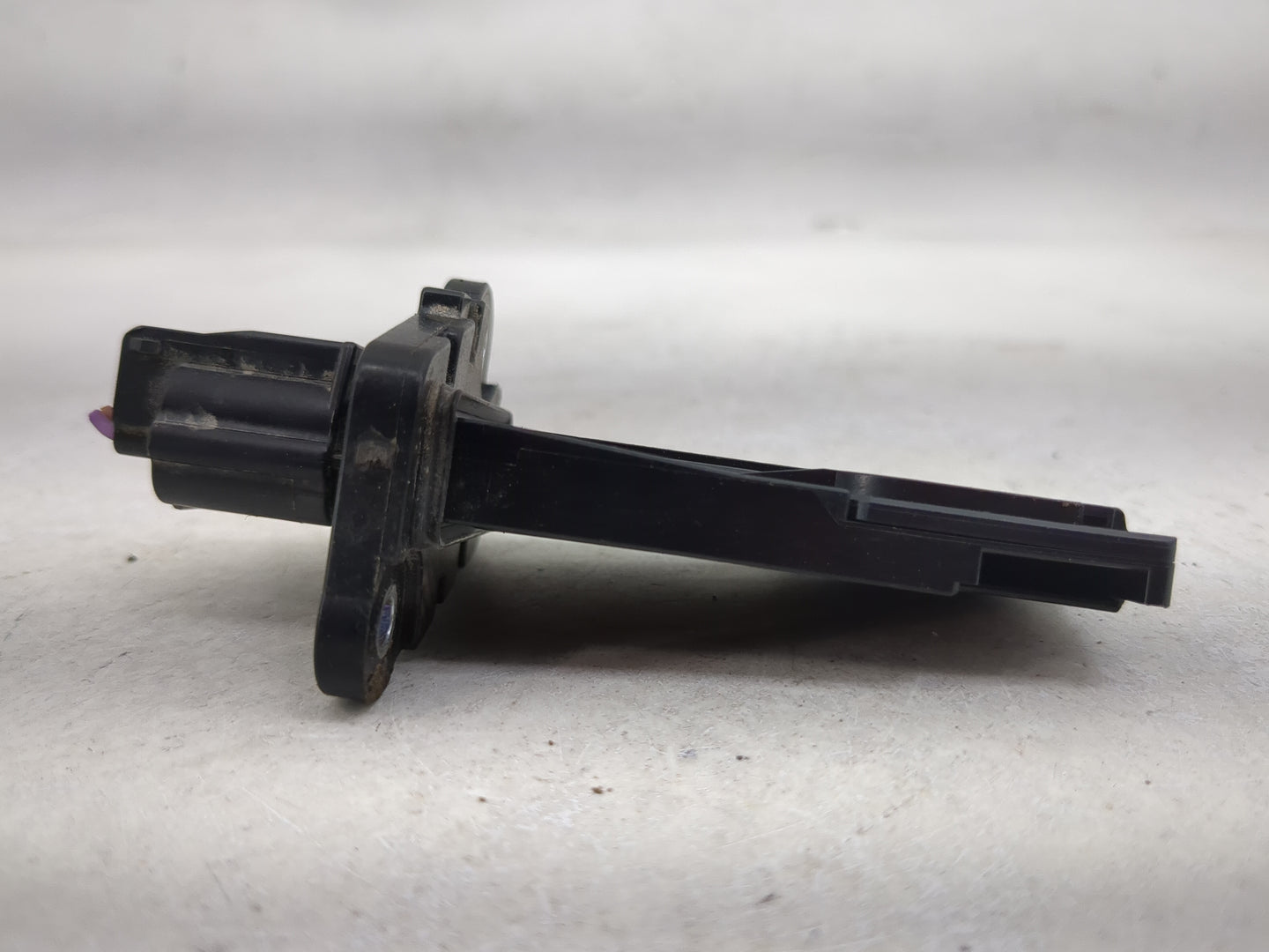 2014-2016 Nissan Rogue Mass Air Flow Meter Maf 1486146 - Oemusedautoparts1.com