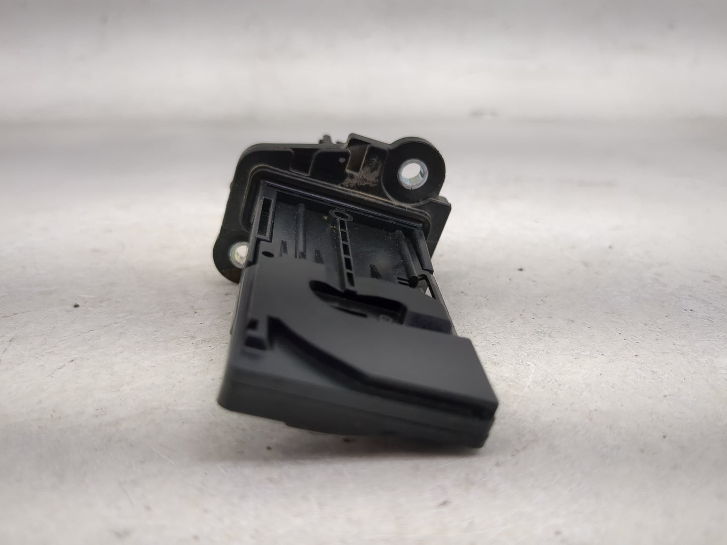 2014-2016 Nissan Rogue Mass Air Flow Meter Maf 1486146 - Oemusedautoparts1.com
