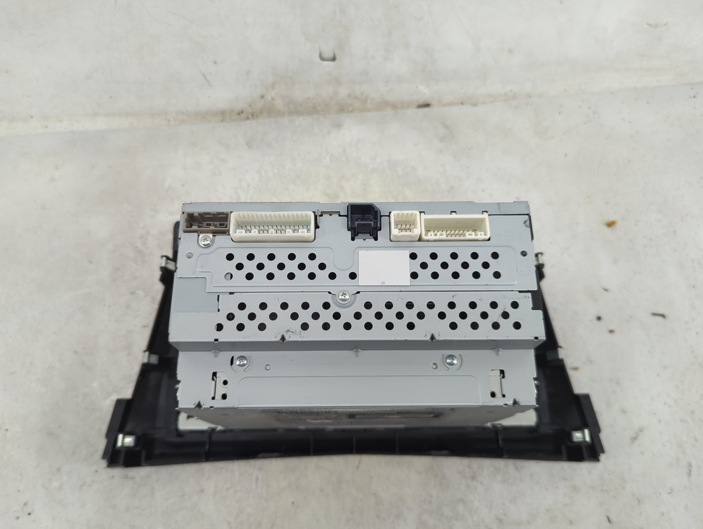 2014-2016 Nissan Rogue Radio AM FM Cd Player Receiver Replacement P/N:281854BA0C DAA230021001 Fits Fits 2014 2015 2016 OEM U