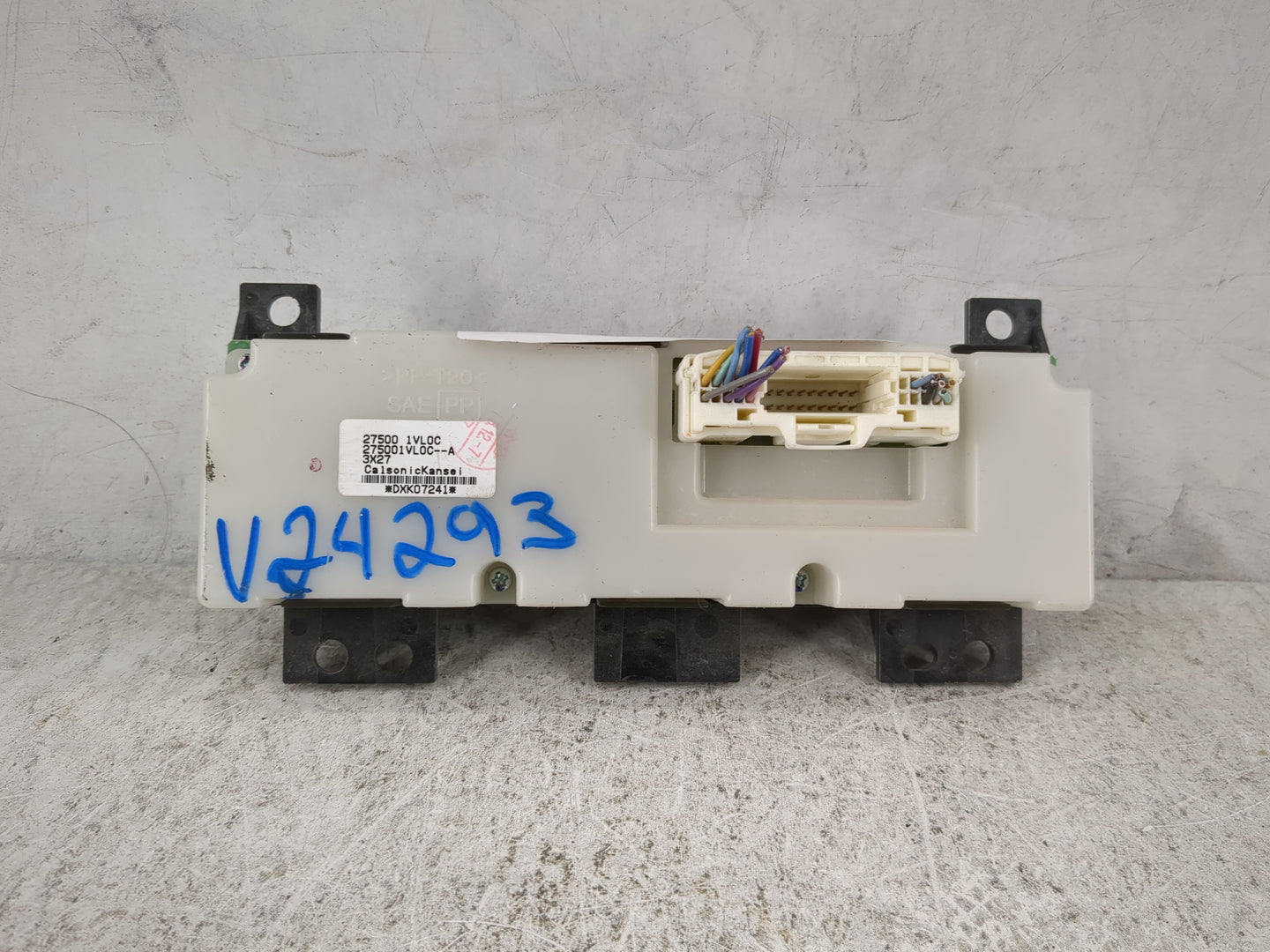 2011-2015 Nissan Rogue Climate Control Module Temperature AC/Heater Replacement P/N:275001VL0C 275001VL0C--A Fits OEM Used A