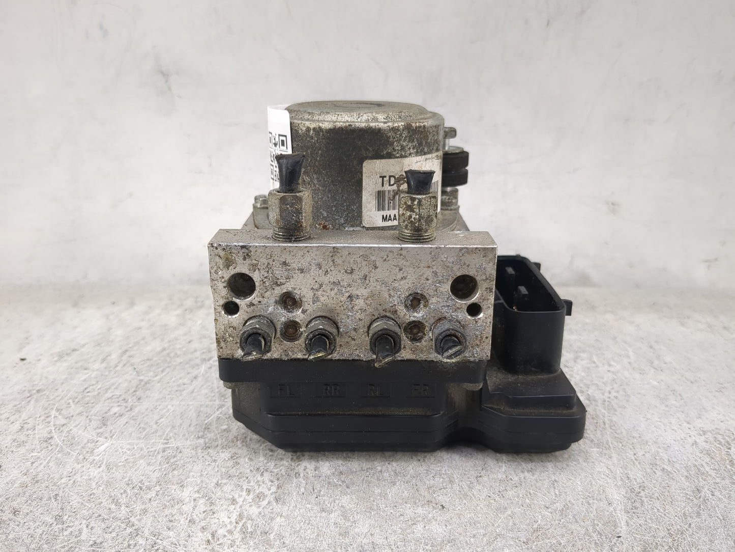 2012-2015 Nissan Rogue ABS Pump Control Module Replacement P/N:TD8405 MAAN 41150231 Fits Fits 2012 2013 2014 2015 OEM Used A
