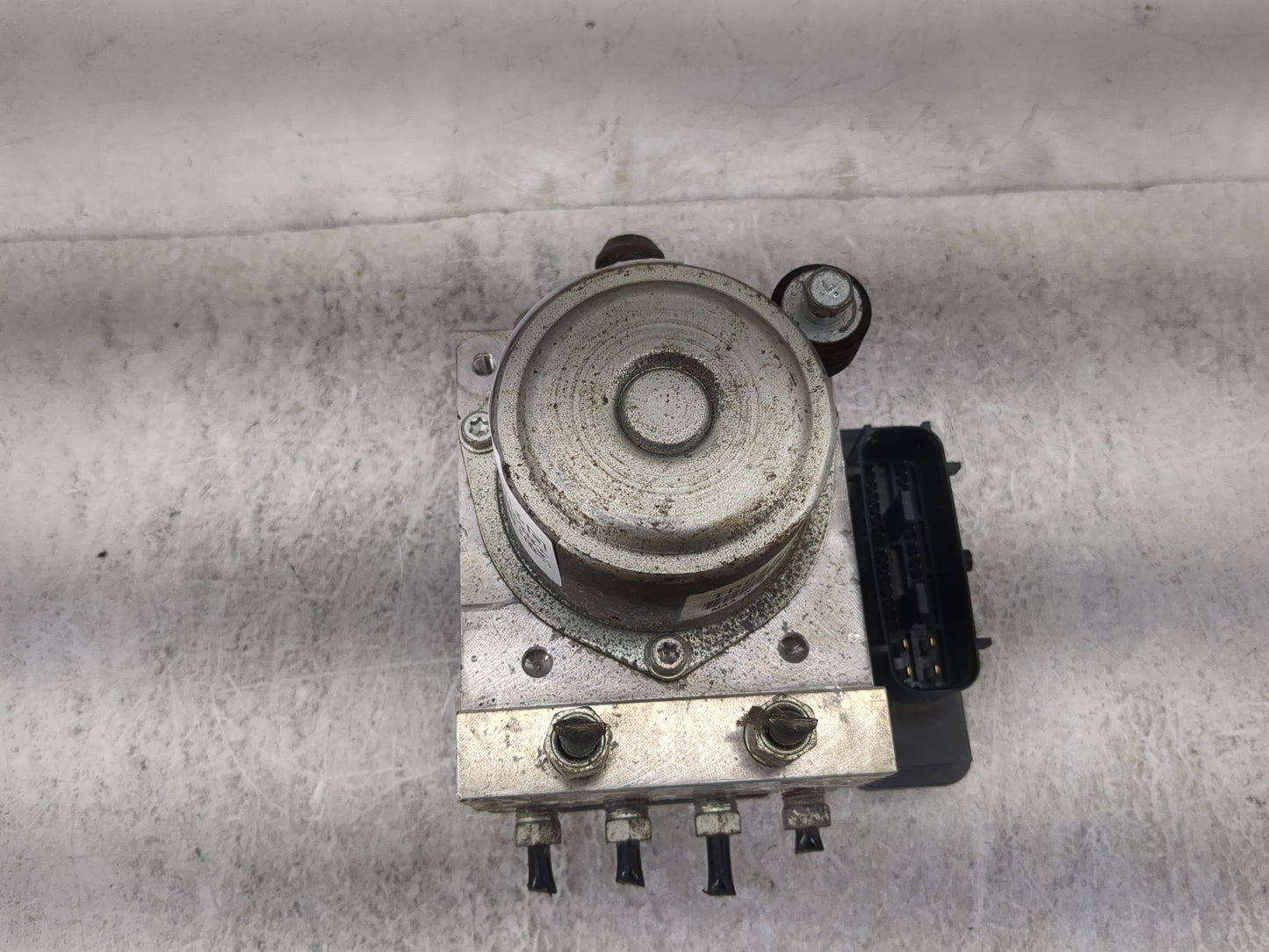 2012-2015 Nissan Rogue ABS Pump Control Module Replacement P/N:TD8405 MAAN 41150231 Fits Fits 2012 2013 2014 2015 OEM Used A