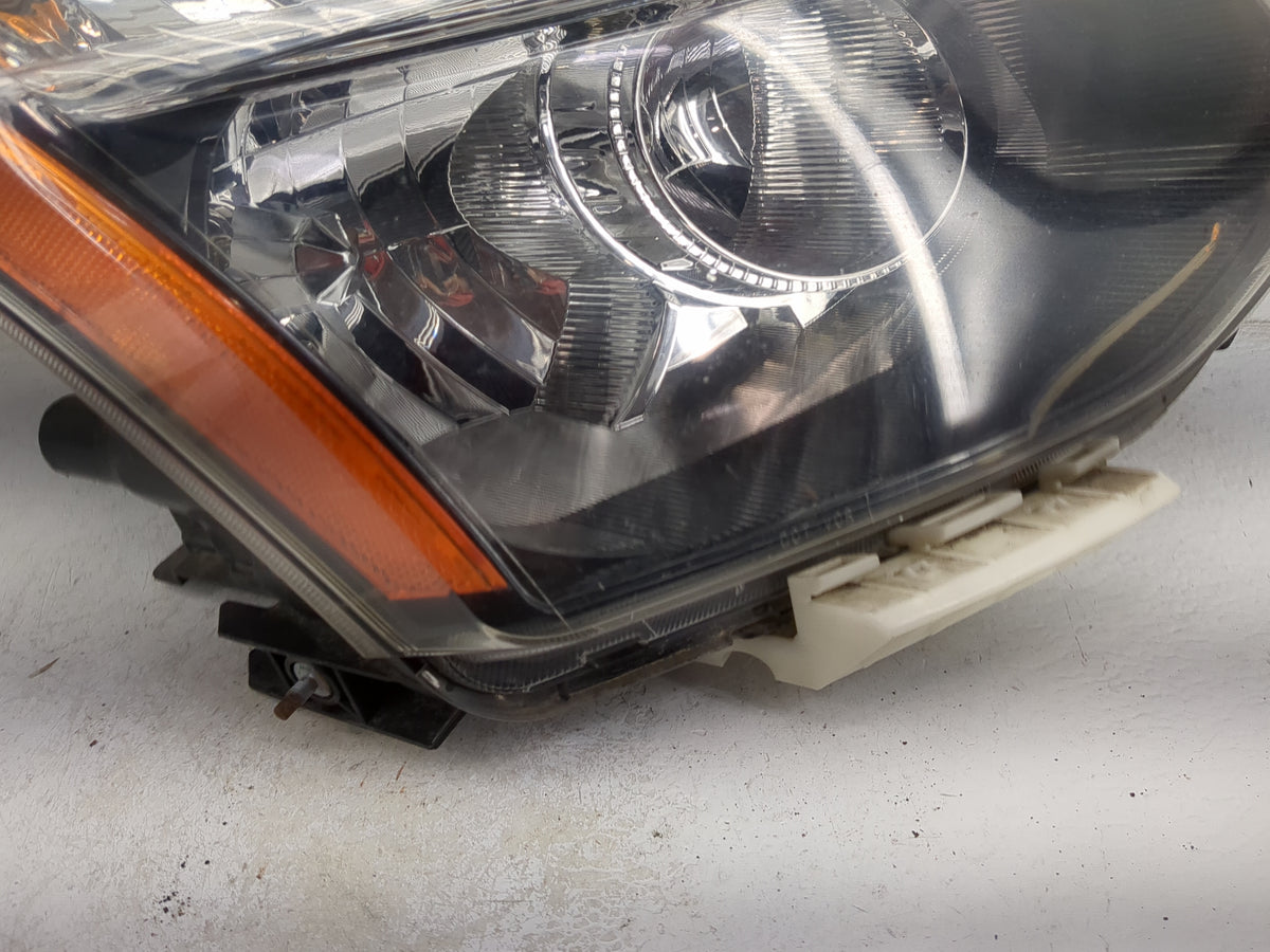 2013-2015 Nissan Rogue Passenger Right Oem Head Light Headlight Lamp 1500989 - Oemusedautoparts1.com