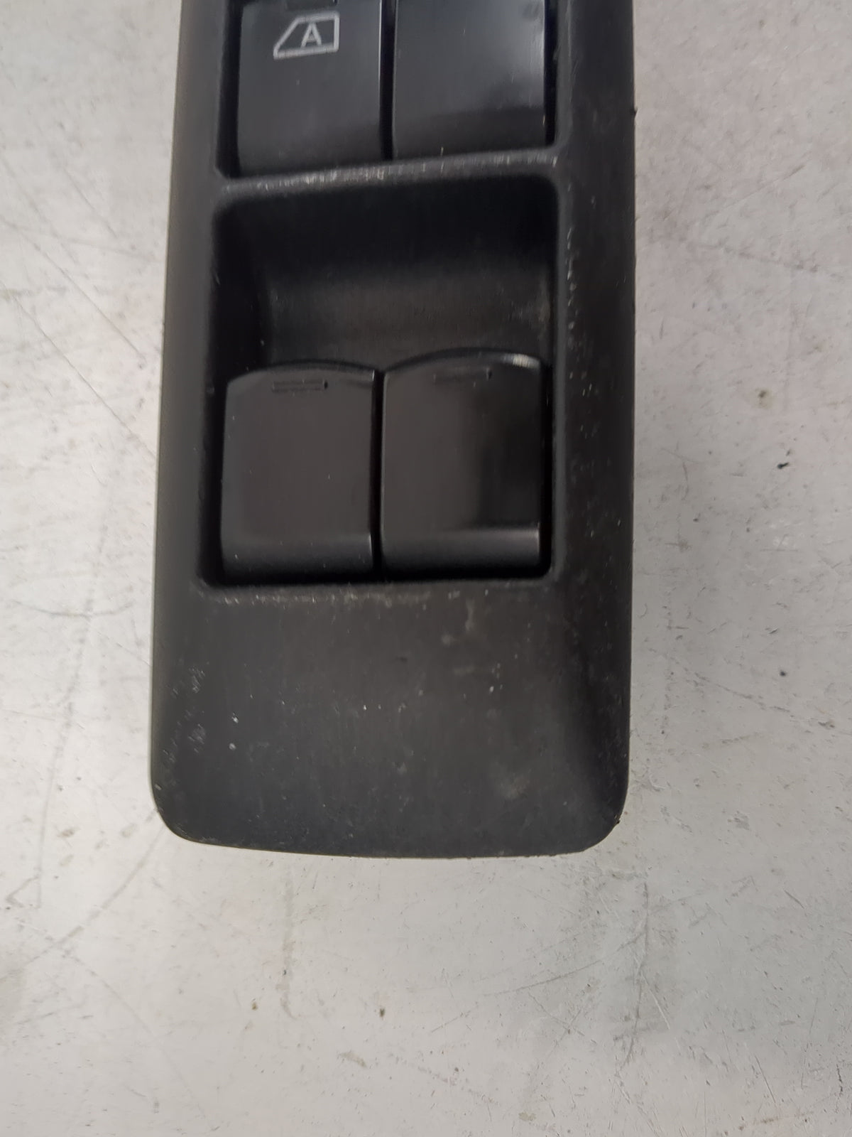 2011-2015 Nissan Rogue Master Power Window Switch Replacement Driver Side Left Fits Fits 2011 2012 2013 2014 2015 OEM Used A