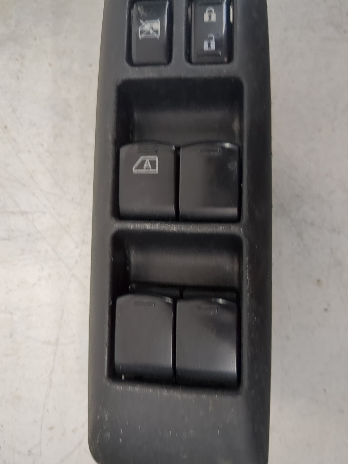 2011-2015 Nissan Rogue Master Power Window Switch Replacement Driver Side Left Fits Fits 2011 2012 2013 2014 2015 OEM Used A