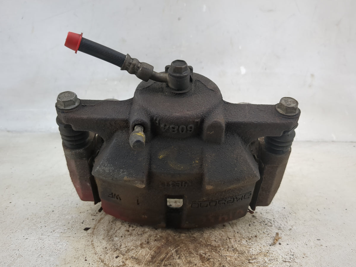 2014 Nissan Rogue Front Passenger Right Brake Caliper - Oemusedautoparts1.com