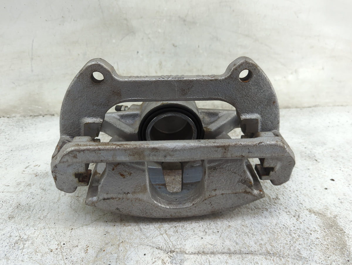 2014-2020 Nissan Rogue Rear Driver Left Brake Caliper 1510675 - Oemusedautoparts1.com