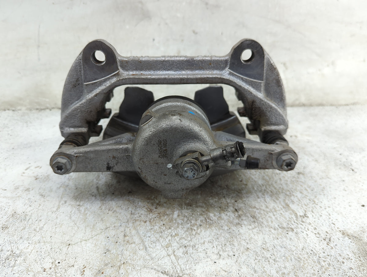 2014-2020 Nissan Rogue Rear Driver Left Brake Caliper 1510675 - Oemusedautoparts1.com