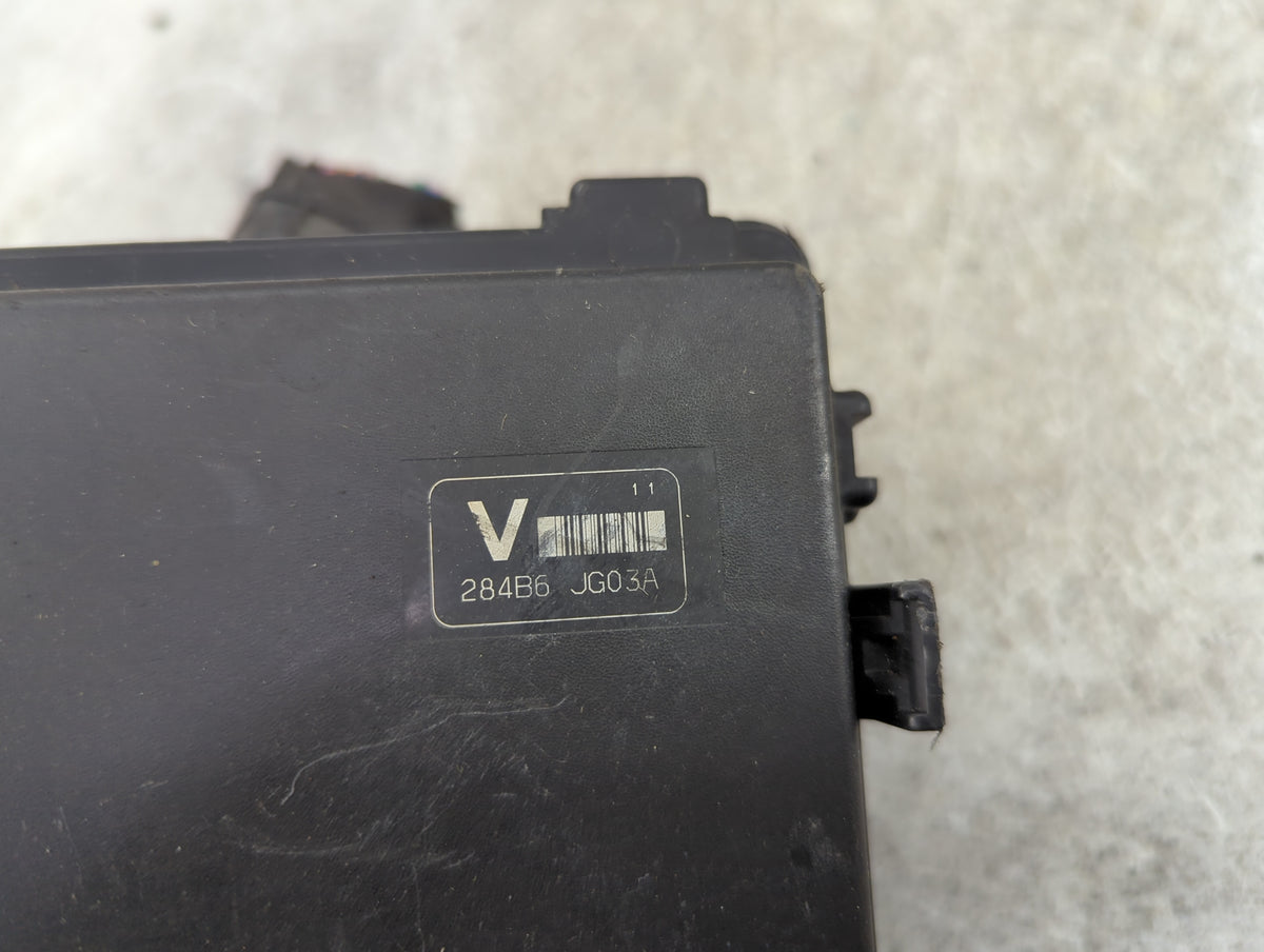 2012-2015 Nissan Rogue Fusebox Fuse Box Panel Relay Module P/N:284B6 JG03A Fits Fits 2012 2013 2014 2015 OEM Used Auto Parts