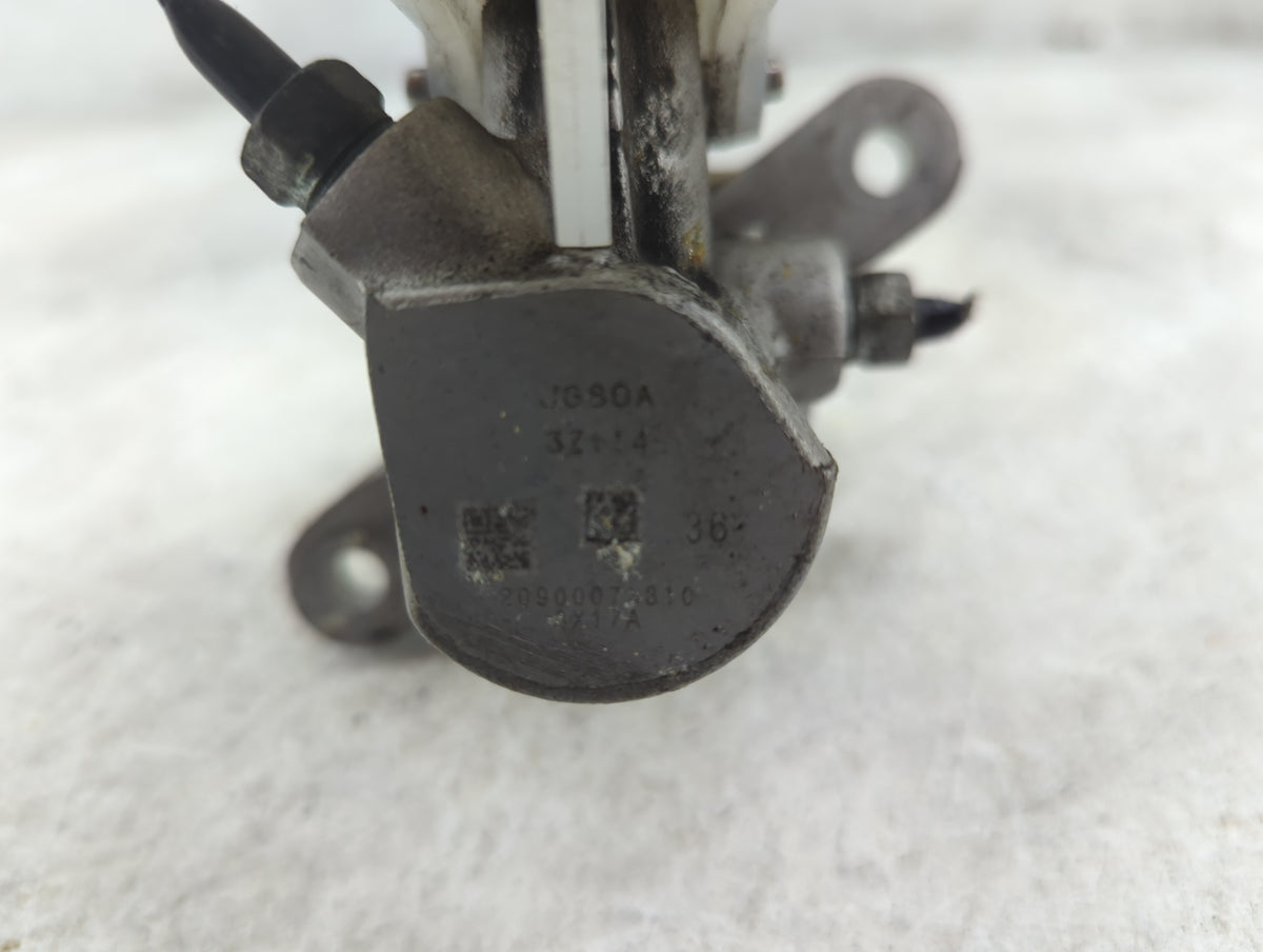 2008-2015 Nissan Rogue Brake Master Cylinder 1516242 - Oemusedautoparts1.com