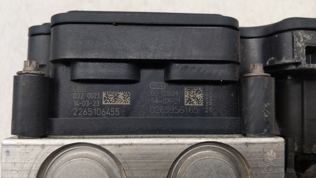 2014-2015 Nissan Rogue Anti-Lock Brake ABS Pump Module Actuator OEM P/N:47660 4BF0A Fits Fits 2014 2015 OEM Used Auto Parts 