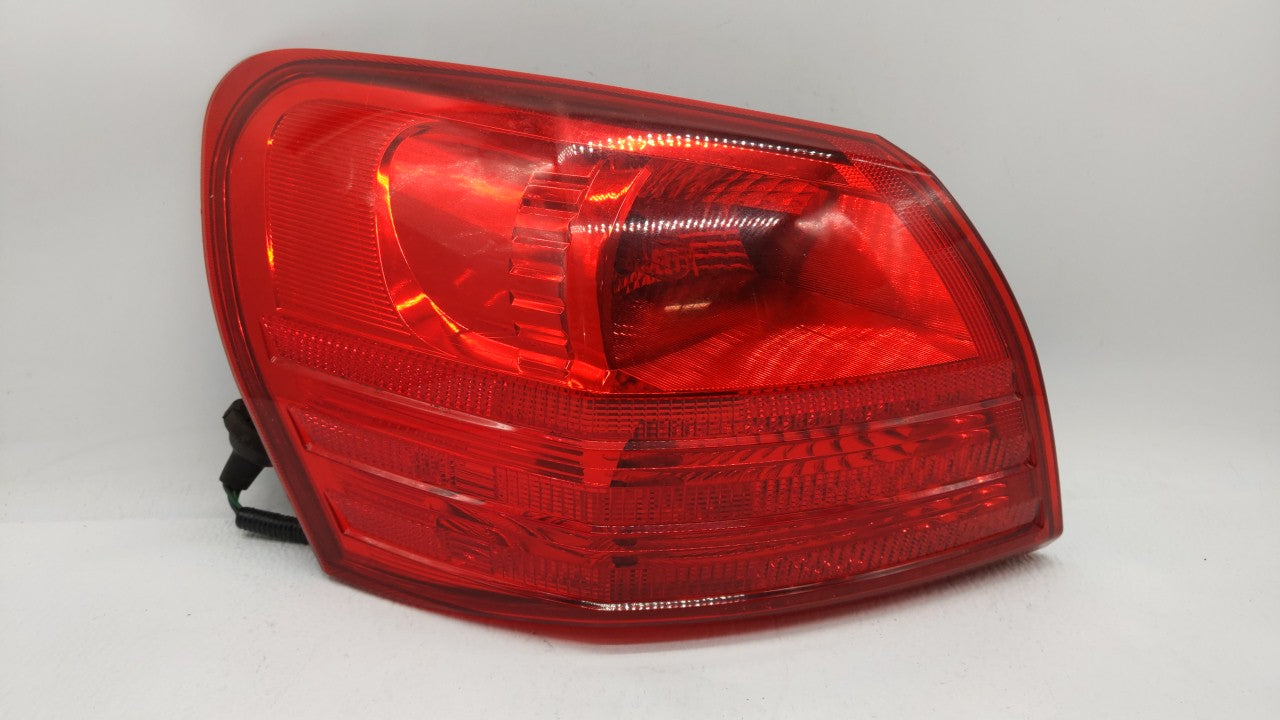 2008-2015 Nissan Rogue Tail Light Assembly Driver Left OEM Fits Fits 2008 2009 2010 2011 2012 2013 2014 2015 OEM Used Auto P