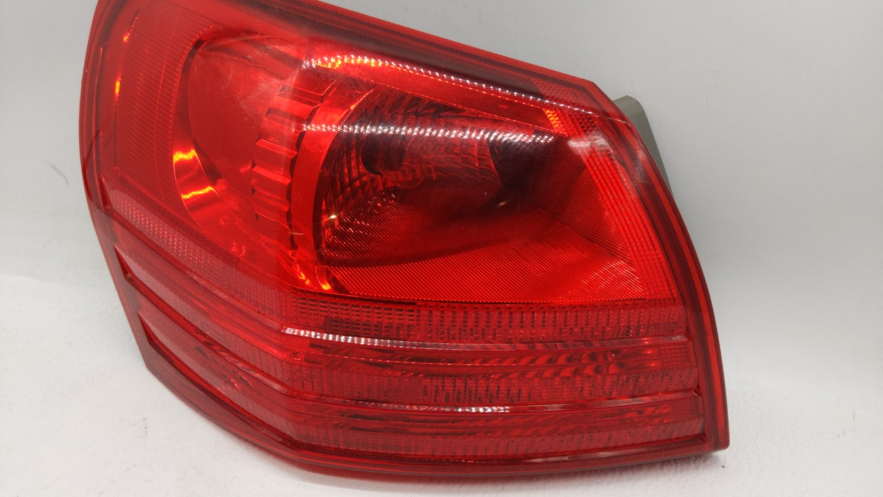 2008-2015 Nissan Rogue Tail Light Assembly Driver Left OEM Fits Fits 2008 2009 2010 2011 2012 2013 2014 2015 OEM Used Auto P