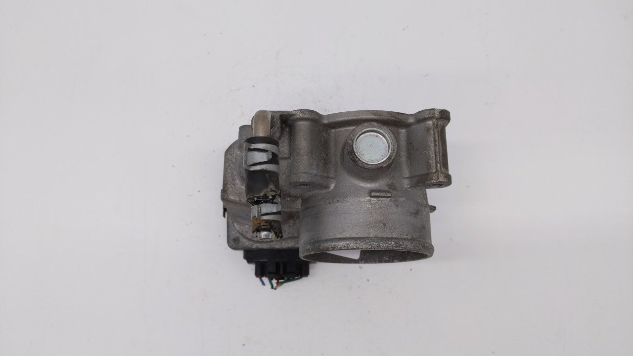 2014-2019 Nissan Rogue Throttle Body P/N:3TA60-01 C 3TA60-01 B, 3TA60-01 A Fits Fits 2013 2014 2015 2016 2017 2018 2019 OEM 