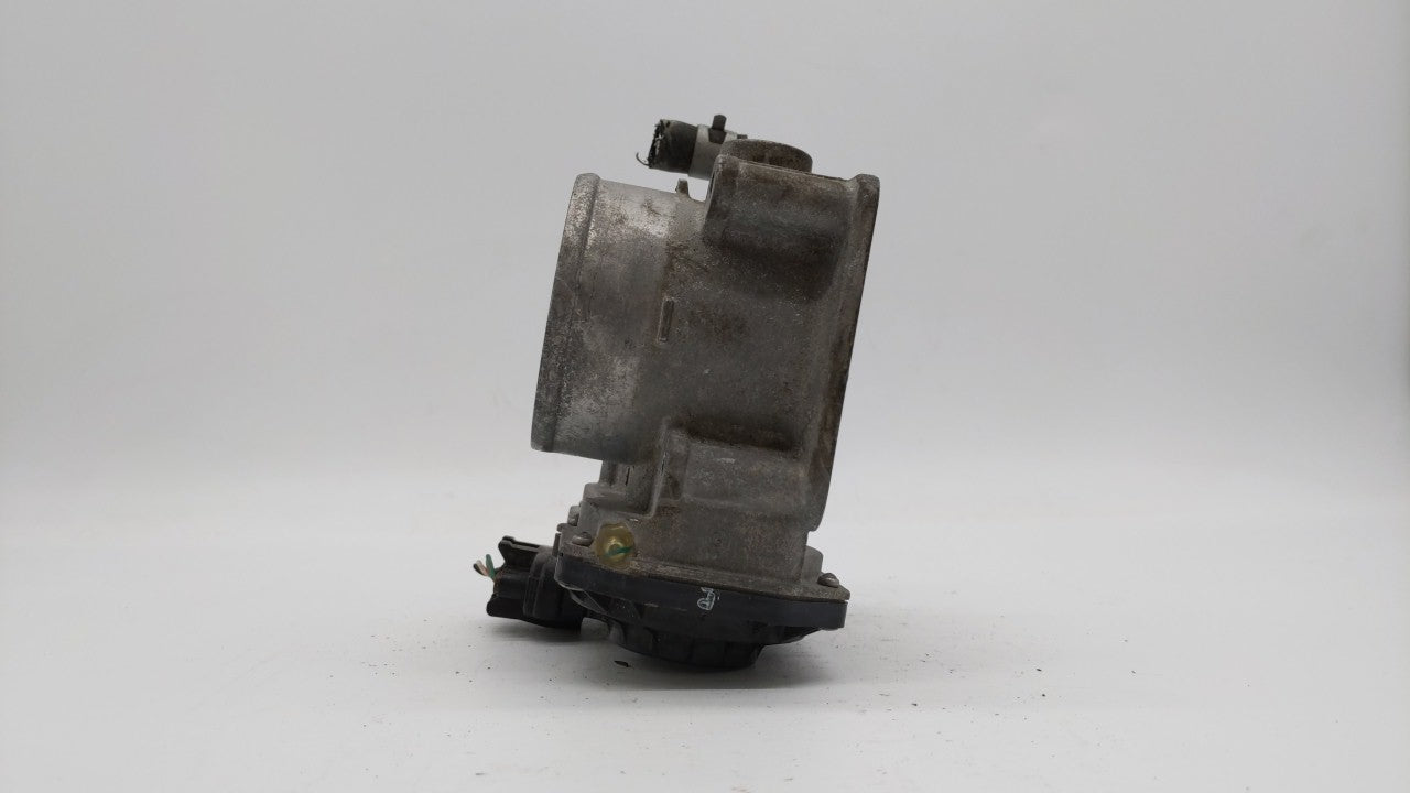 2014-2019 Nissan Rogue Throttle Body P/N:3TA60-01 C 3TA60-01 B, 3TA60-01 A Fits Fits 2013 2014 2015 2016 2017 2018 2019 OEM 