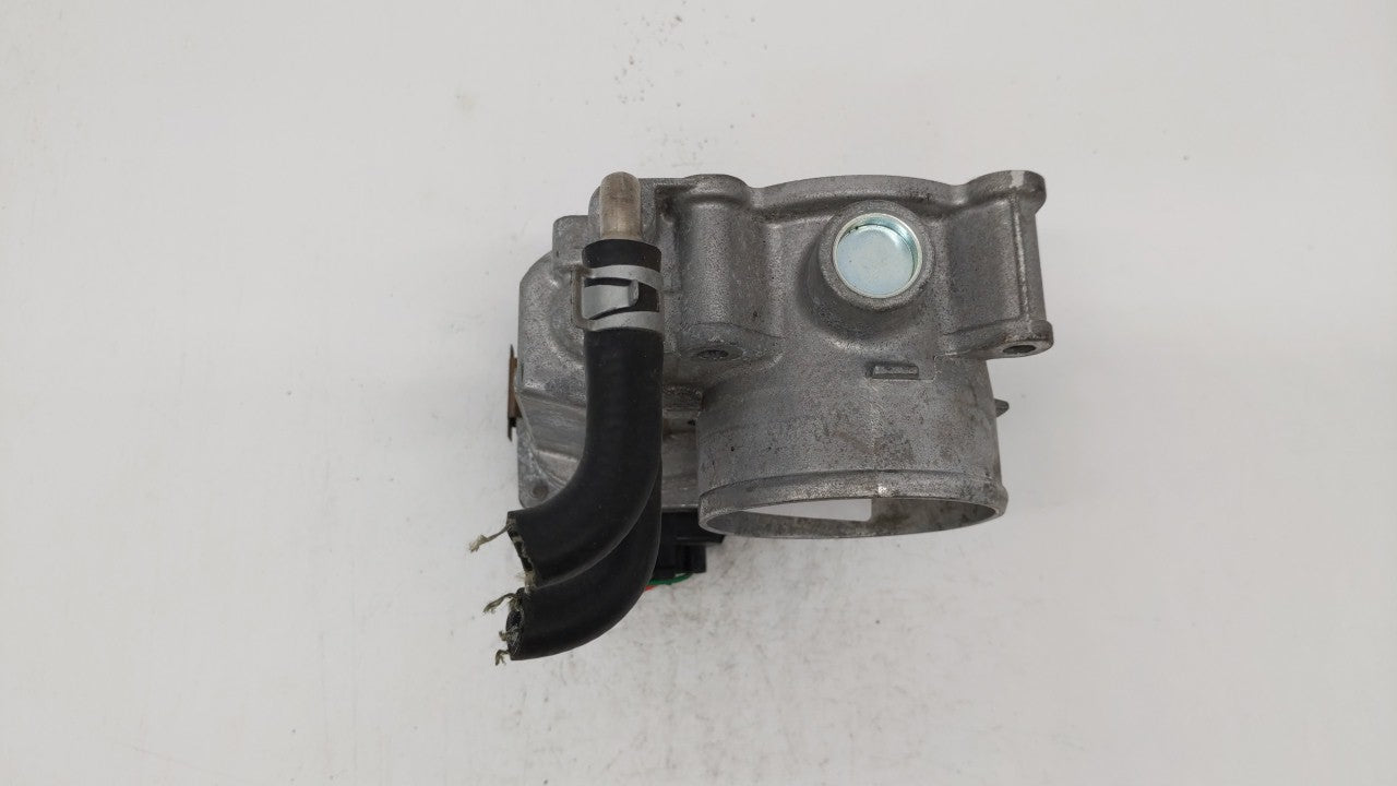 2014-2019 Nissan Rogue Throttle Body P/N:3TA60-01 C 3TA60-01 B, 3TA60-01 A Fits Fits 2013 2014 2015 2016 2017 2018 2019 OEM 