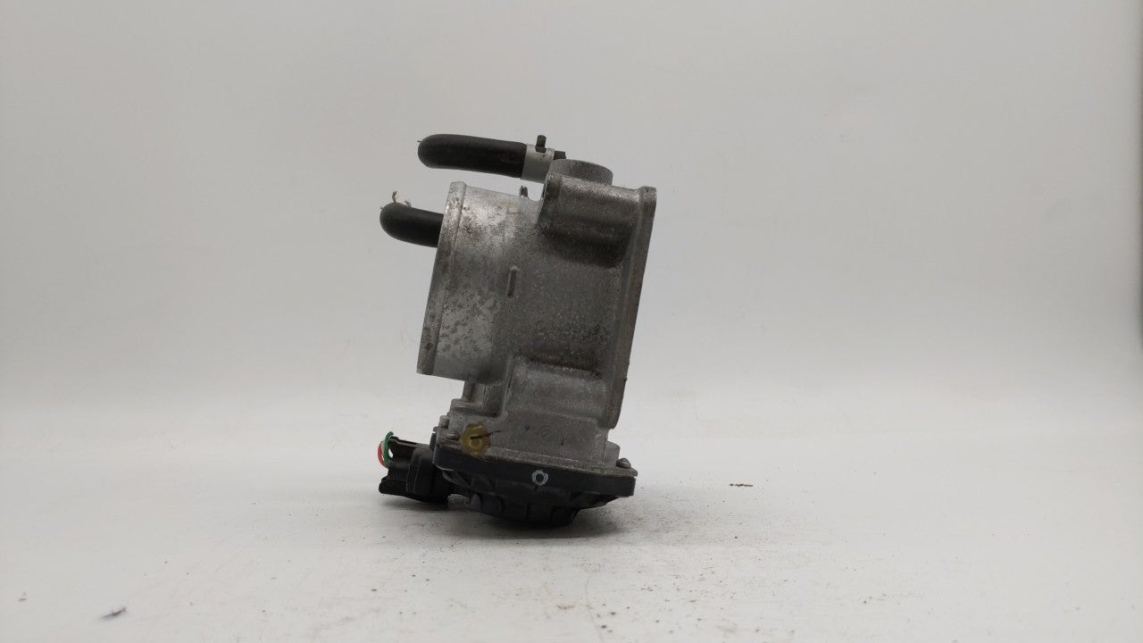 2014-2019 Nissan Rogue Throttle Body P/N:3TA60-01 C 3TA60-01 B, 3TA60-01 A Fits Fits 2013 2014 2015 2016 2017 2018 2019 OEM 