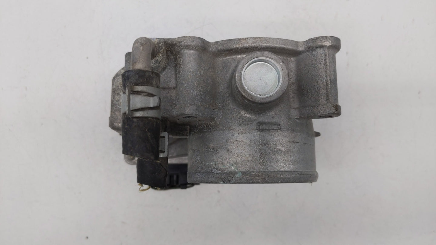 2014-2019 Nissan Rogue Throttle Body P/N:3TA60-01 C 3TA60-01 B, 3TA60-01 A Fits Fits 2013 2014 2015 2016 2017 2018 2019 OEM 